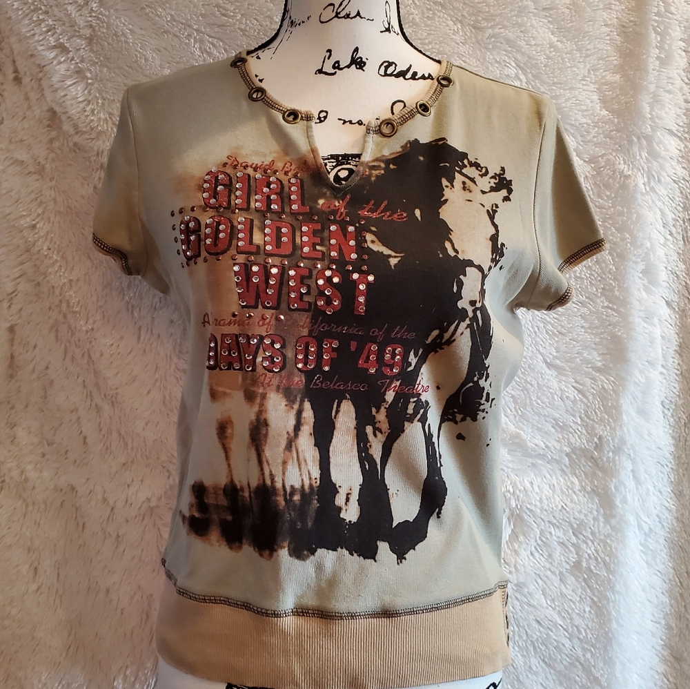 SKINNY MINNIE Graphic Top  - Large